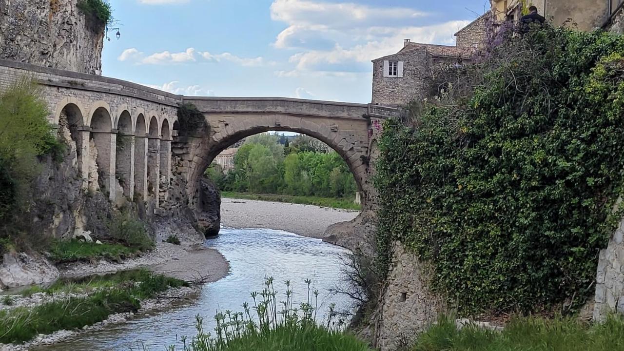 Maison Ancienne Romantique Avec Terrasse Panoramique Vaison-la-Romaine Eksteriør bilde